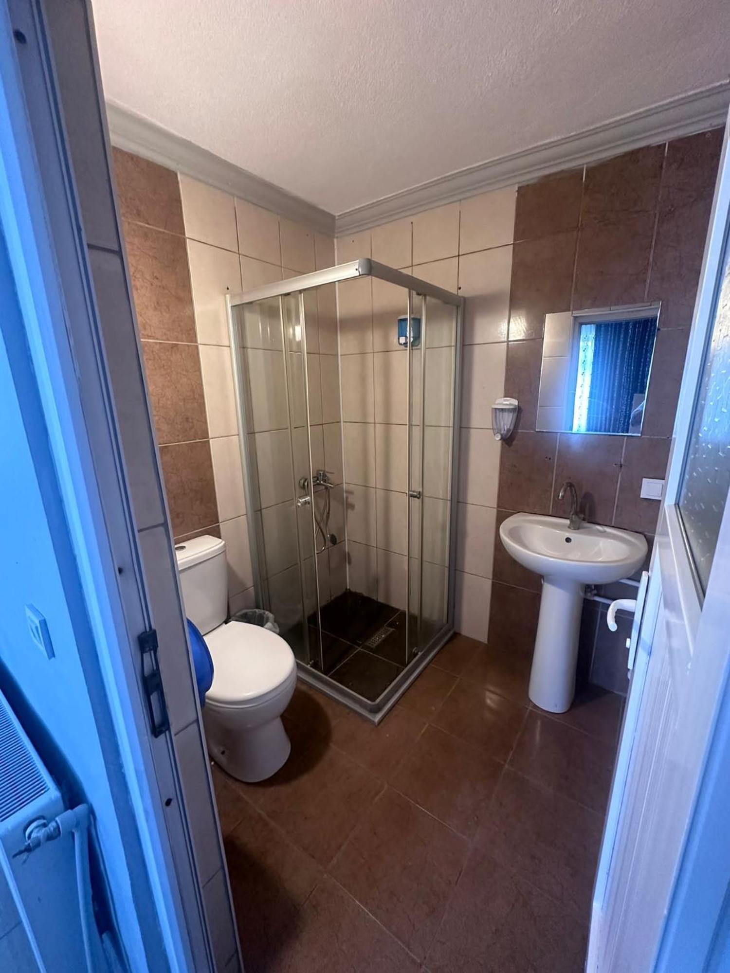Guenes Pansiyon Edirne Kamer foto