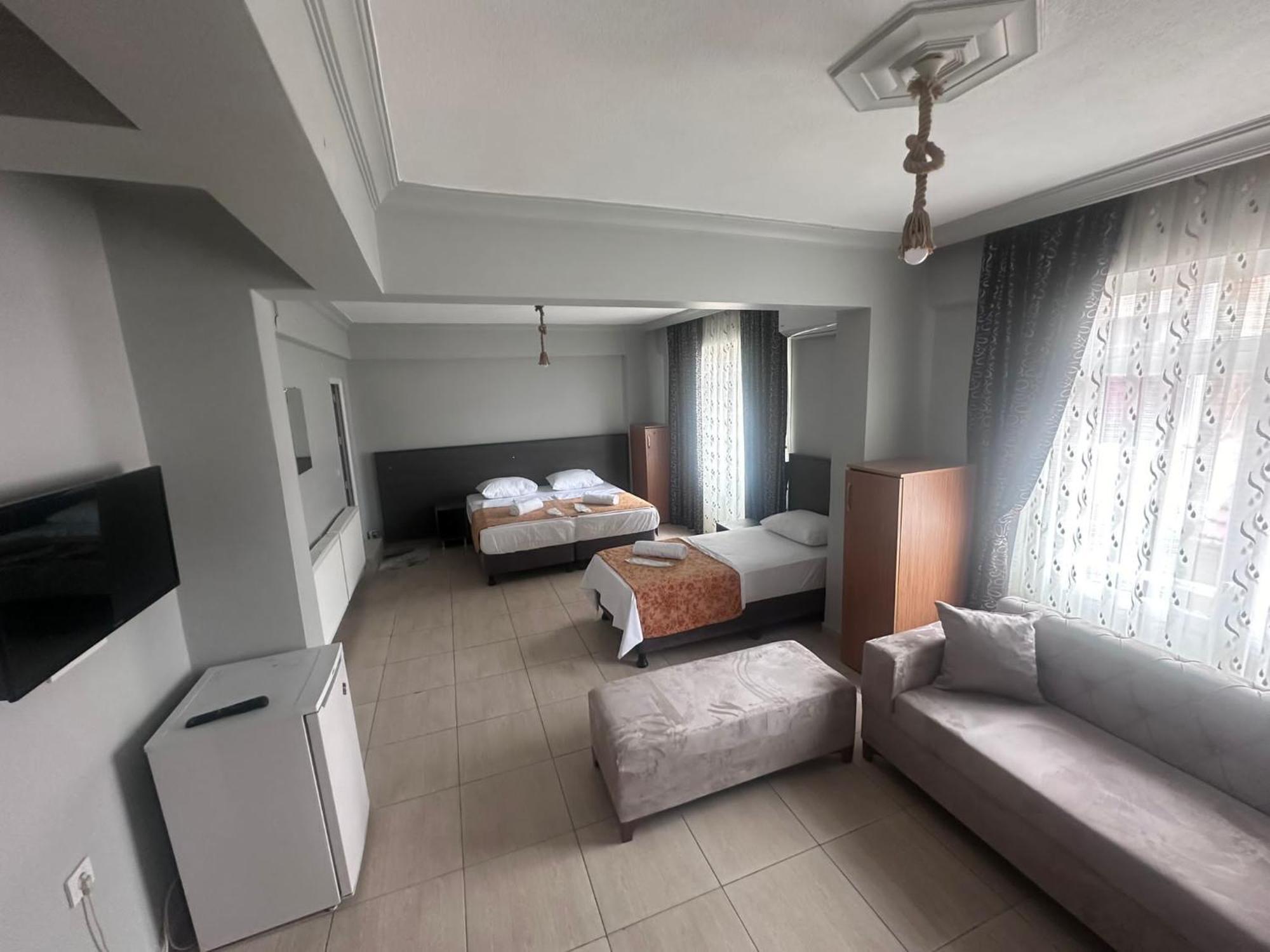 Guenes Pansiyon Edirne Kamer foto